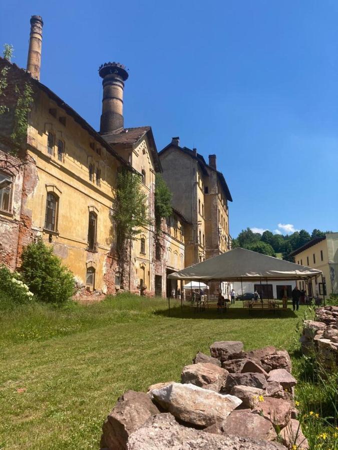 PENZION PIVOVAR - Jedinečné ubytování v areálu bývalého pivovaru Rudník Exterior foto